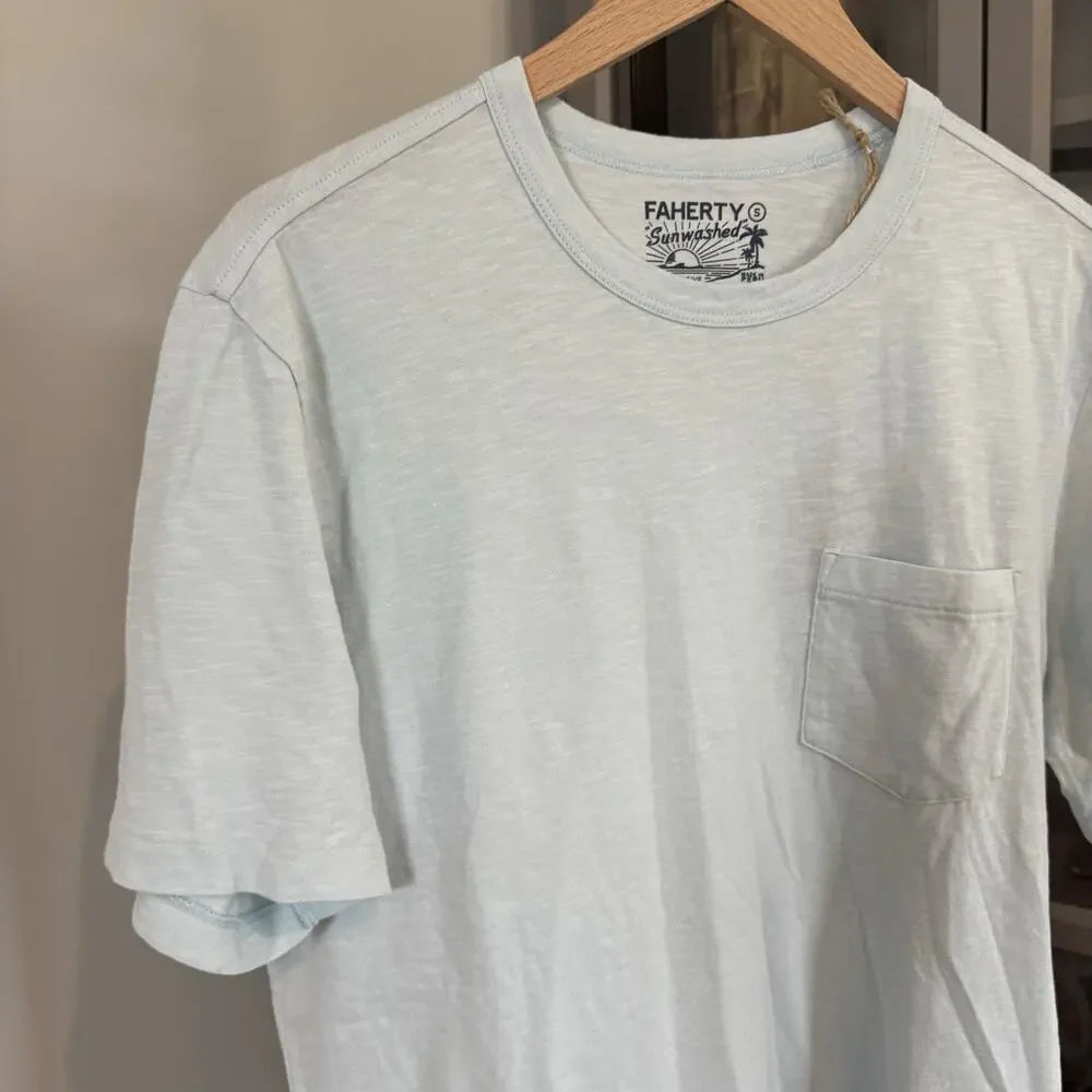 Faherty Sunwashed Pocket Tee Sky Blue Soft Slub Jersey T-Shirt Small NEW Tee - Picture 3 of 7
